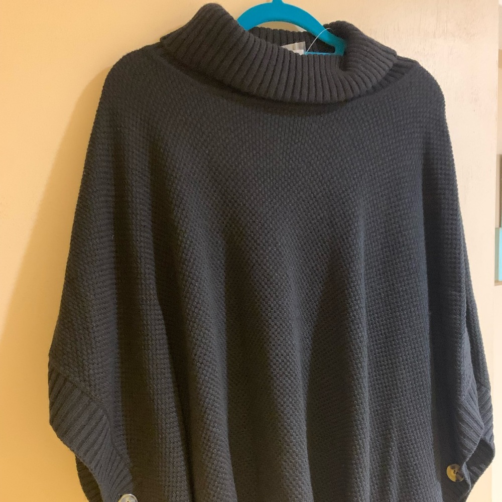 Loft Turtleneck Sweater Ponch
